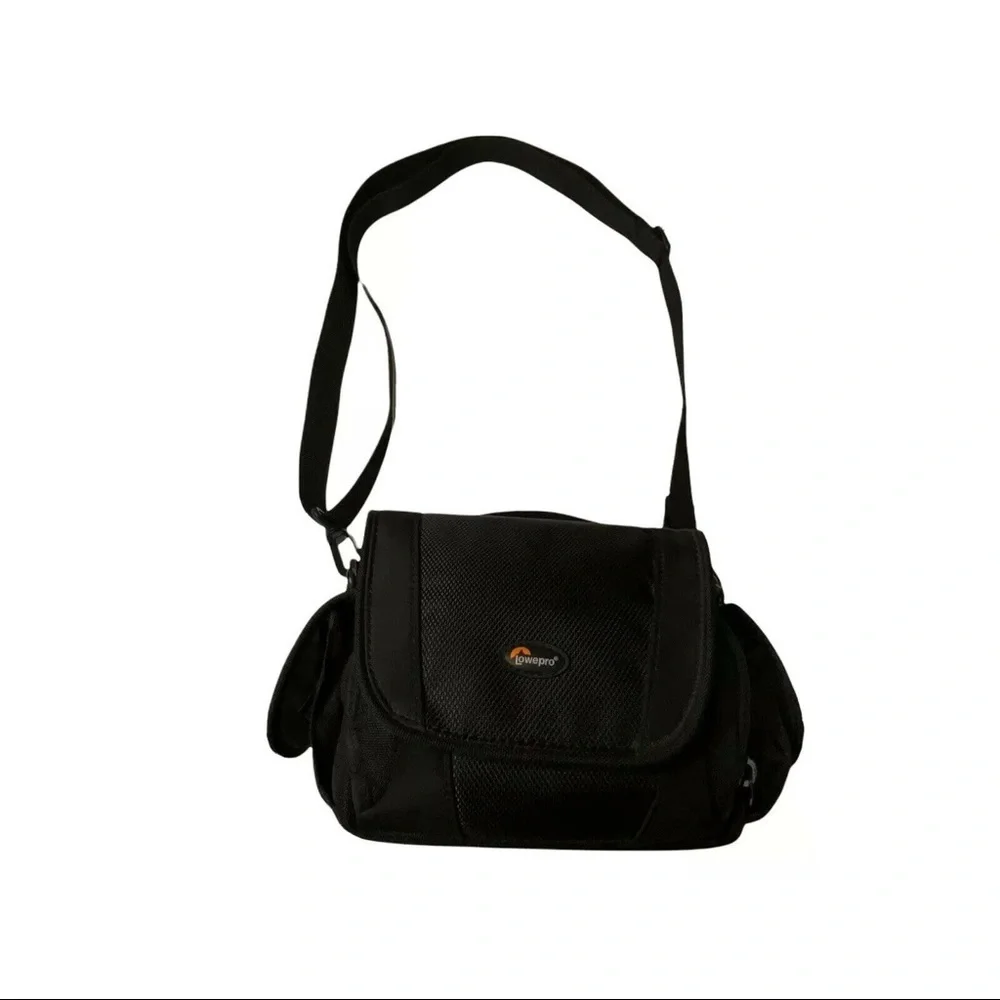 Lowepro 110 Black Camera Bag Case With Shoulder Strap